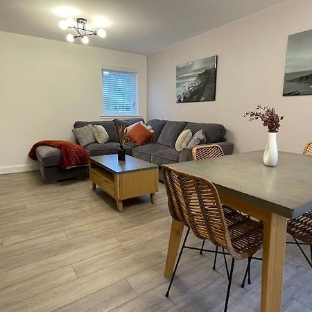 Harbourside, Luxurious Elegant Holiday Home With Bike Store - Sleeps 6 Wick  Exterior photo