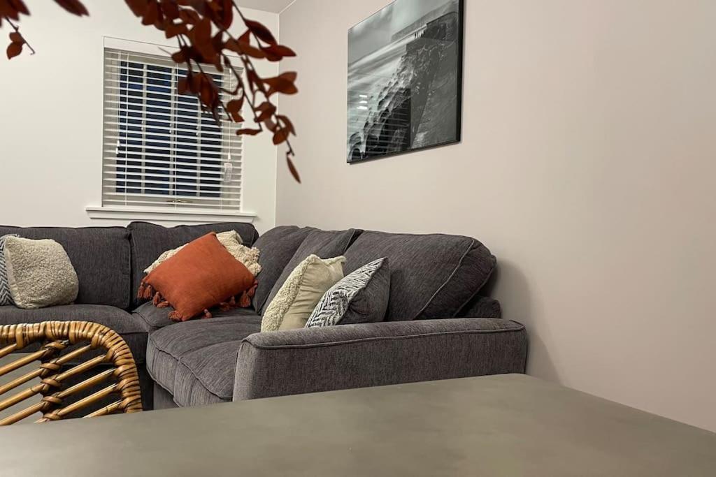 Harbourside, Luxurious Elegant Holiday Home With Bike Store - Sleeps 6 Wick  Exterior photo