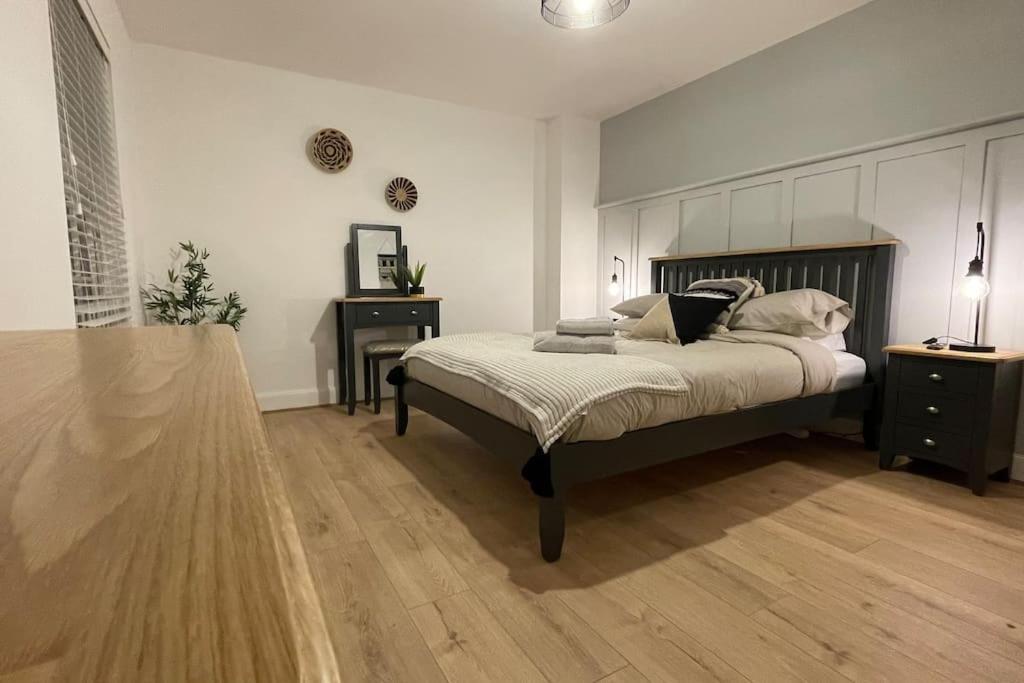 Harbourside, Luxurious Elegant Holiday Home With Bike Store - Sleeps 6 Wick  Exterior photo